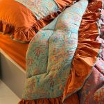 چین دوزی روی لحاف و روبالشتی سرویس بوته